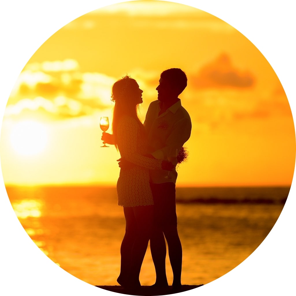  Alex and Jessica - Love Birds